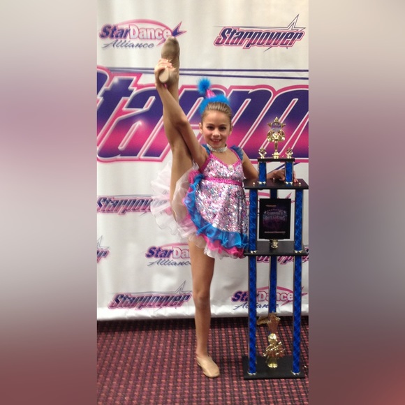 Custom Details Dancewear costume size CS. Bottoms are CM. Perfect condition. - Picture 3 of 12